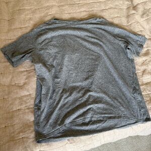 Lululemon Back in Action Short Sleeve T-Shirt Size4 Heathered Core Medium Grey